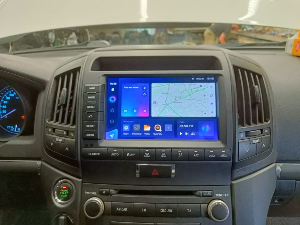 Переходная рамка Toyota Land Cruiser 200 (2007-2015) F2 Тип-A (9")