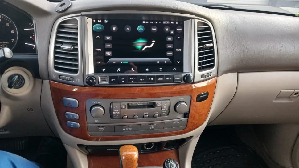 Штатная магнитола Teyes CC3L 4/32 Lexus LX470 (2002-2007) F2 Тип-C