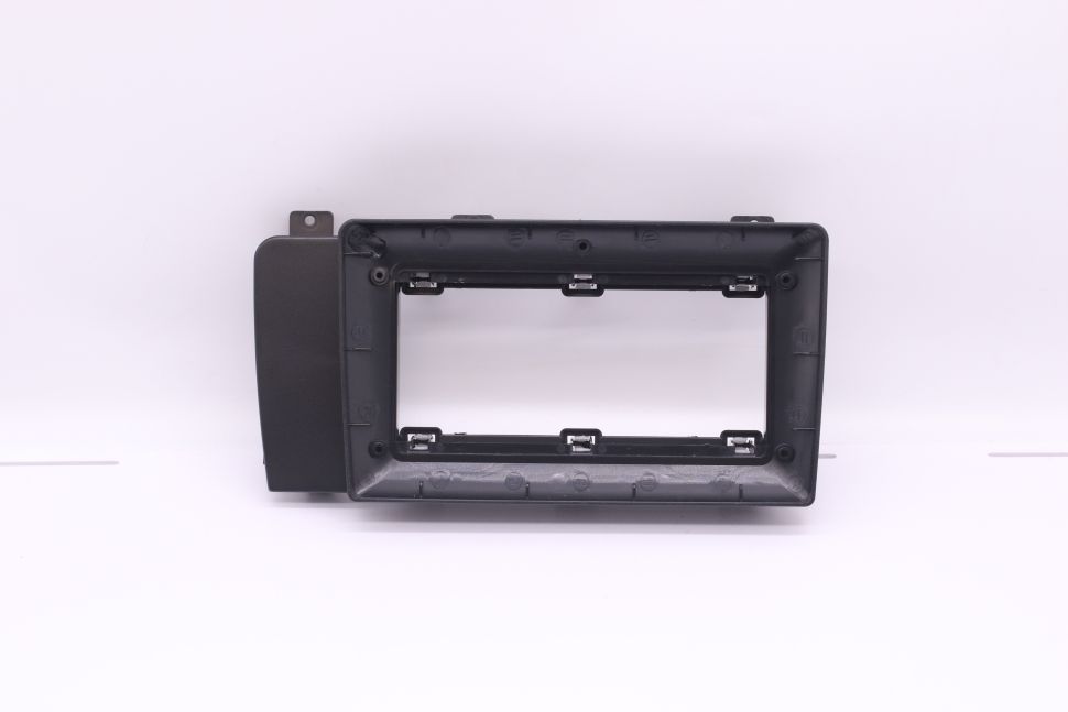 Переходная рамка Volvo XC70 V70 (2004-2007) / S60 (2004-2010) (9")